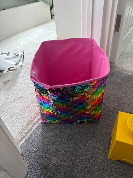 Photo of free Storage box - sequins reversible! (St Albans AL4) #1