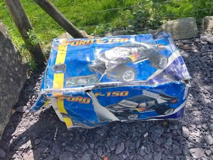 Photo of free Remote control car. Broken (Penisarwaun LL55 3) #1