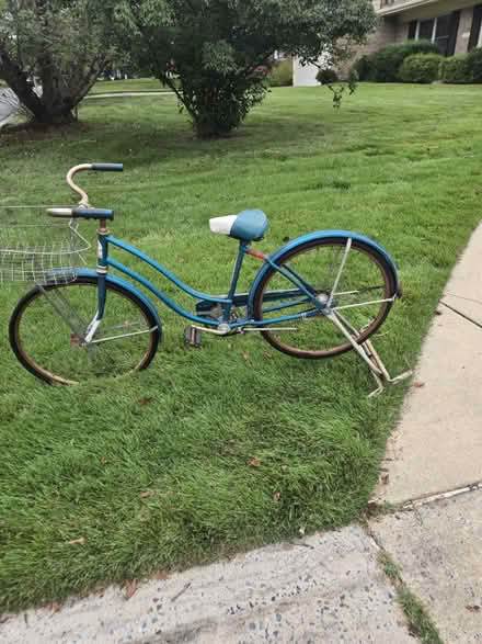 Photo of free Classic Bicycle (Potomac Rockville) #2