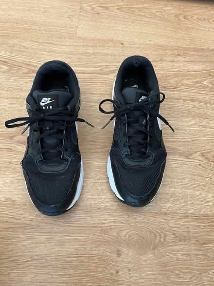 Photo of free Nike air trainers 5.5 size (Eastcote HA4) #1