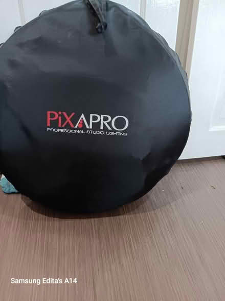 Photo of free Photography 1m3 light box Pixapro (North Watford WD24) #1