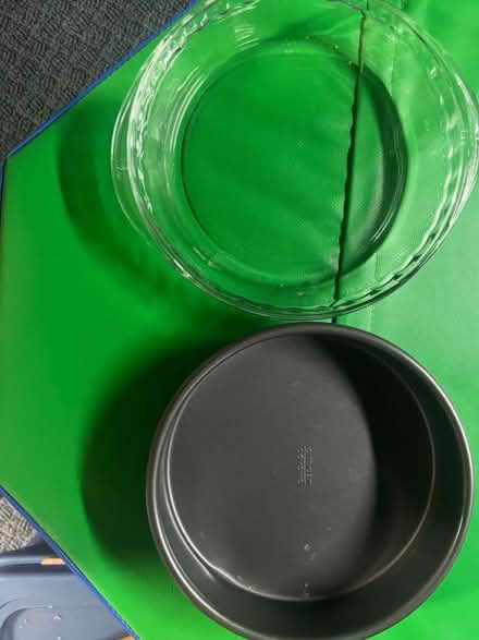 Photo of free 2 pie pans (Middletown) #2