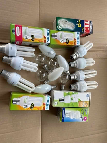 Photo of free light bulbs (Thimble End B76) #1