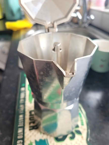 Photo of free Double bedding and mugs (Church RG2) #1