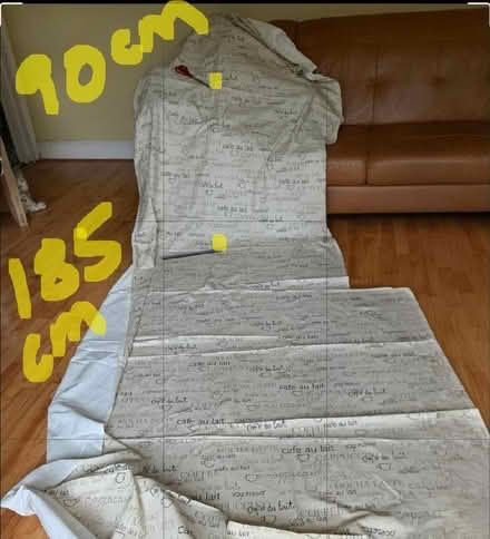 Photo of free Material 100% Cotton 4.4 metre long, 1.4 metres wide (Palmers Green N14) #4