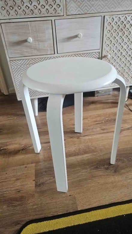 Photo of free Build a stool! (White wooden) (AL1) #3