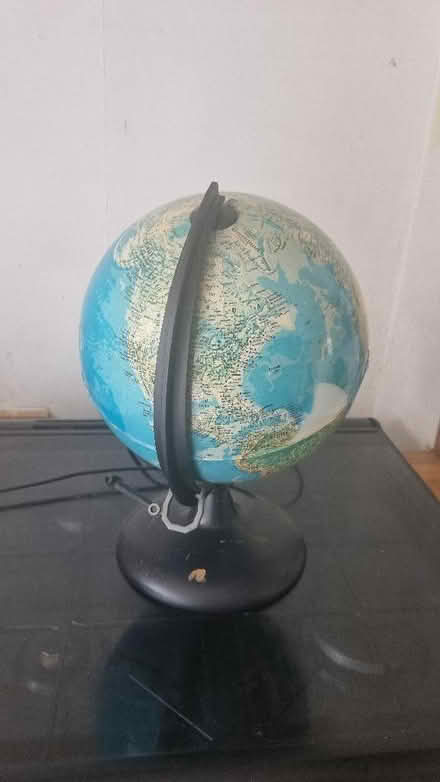 Photo of free Illuminated globe (Presteigne LD8) #2
