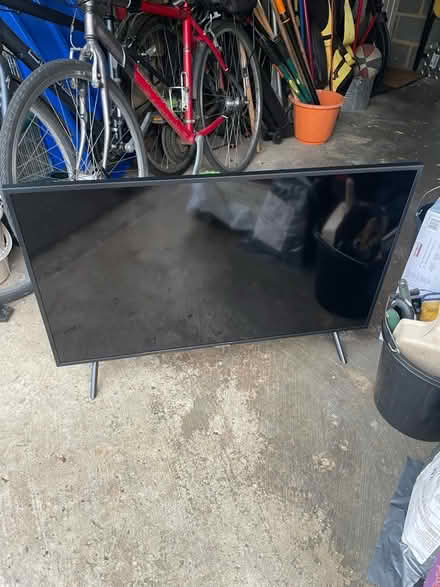 Photo of free Samsung TV (not working) 41” (Chesham Bois HP6) #1