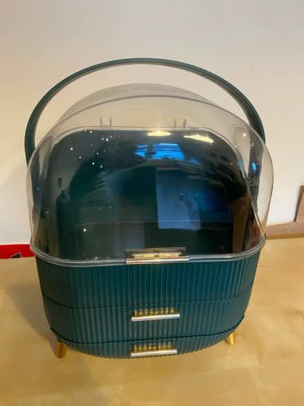 Photo of free Vanity case (Catford) #1