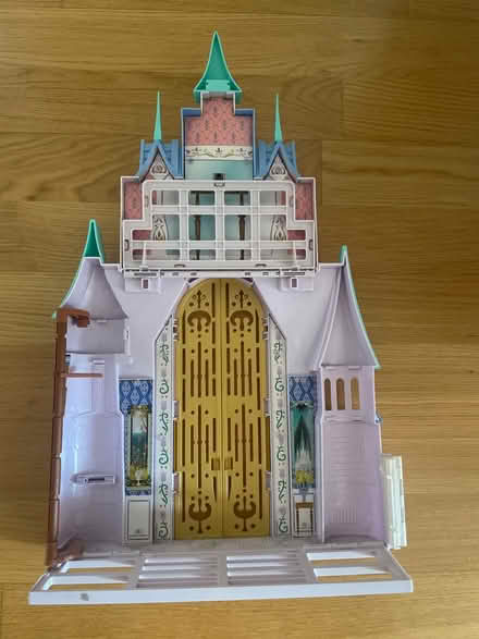 Photo of free Castle princess toy (Home EC1V) #1