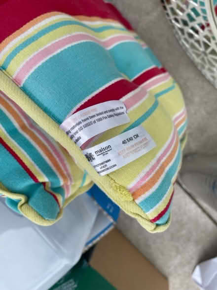 Photo of free 2 Outdoor cushions (Littlemore OX4) #3
