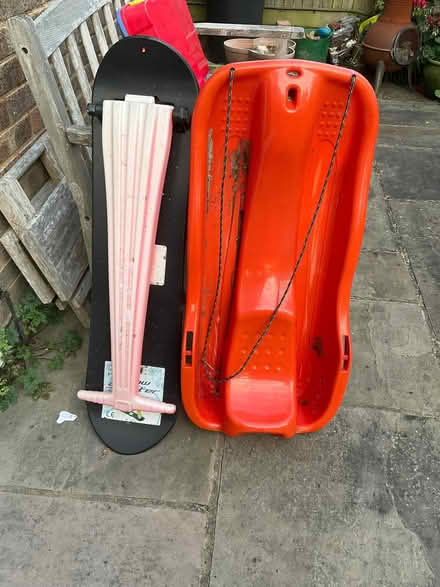 Photo of free Sledge and snow board (World's End RH15) #1
