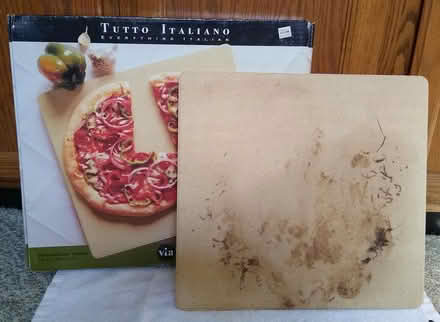Photo of free Pizza Stone and Peel (Livonia) #1
