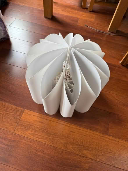 Photo of free Light Shade (Earlswood, Redhill, RH1) #2