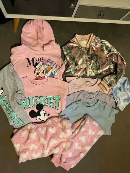 Photo of free Age 10 girls clothing bundle. (Kingsknowe EH14) #1