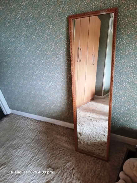 Photo of free Mirror (Codicote SG4) #1