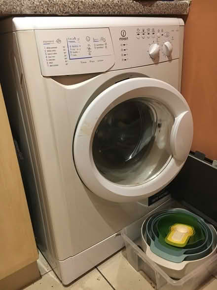 Photo of free Indesit WIL163 washing machine (Finchley N3) #1