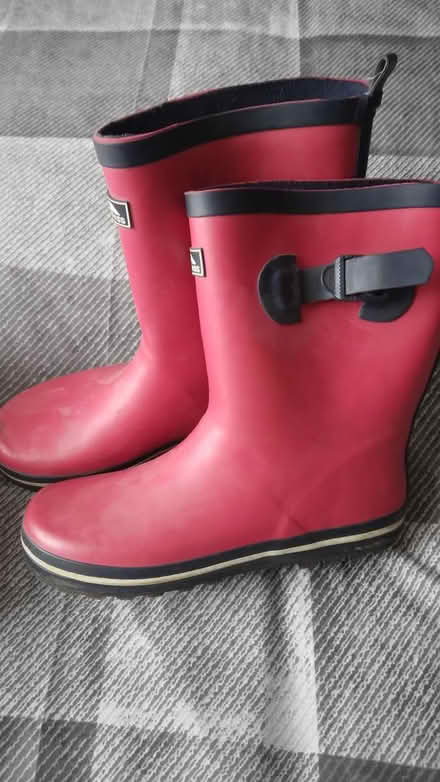 Photo of free Shoes/wellys (B14) #4