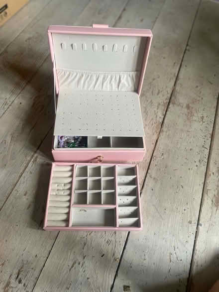 Photo of free Jewellery box with jewellery (Millwall E14) #1