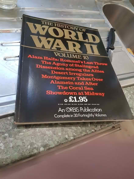 Photo of free The History of World War II, (Shinfield RG6) #1