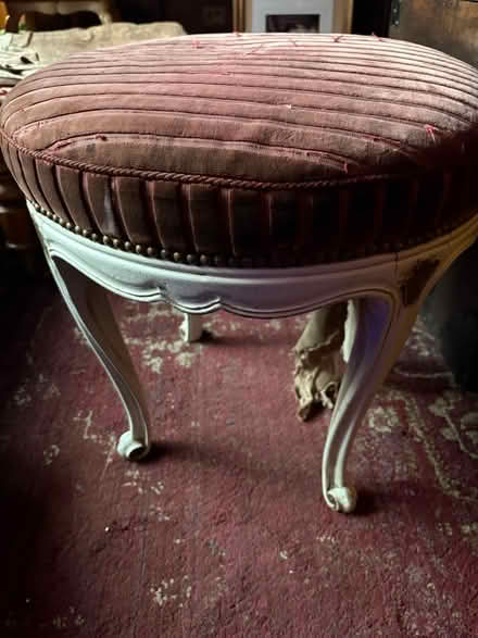 Photo of free Round dressing table stool (Windsor SL4) #1