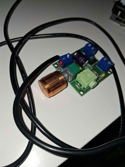 Photo of free Little 3w x 3w PAM8046 amplifier and Aiyima pre amplifier (Hillsborough S6) #3