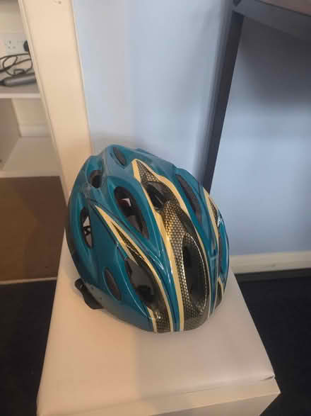 Photo of free Helmet (ha4) #1