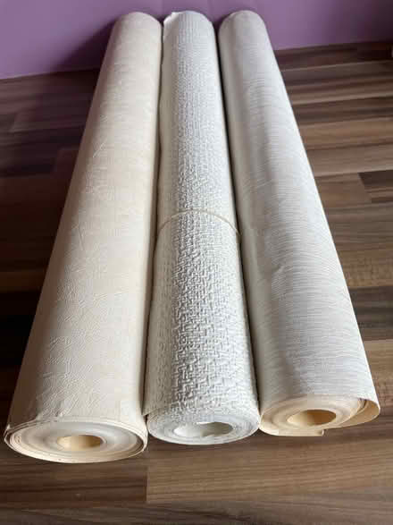 Photo of free Wall paper (Oadby LE2) #1