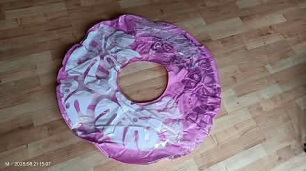 Photo of free Inflatable pool float for kids (Tilehurst, Reading RG31) #3