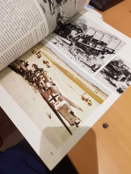 Photo of free The History of World War II, (Shinfield RG6) #2