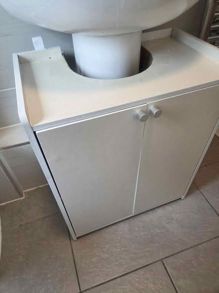 Photo of free Under sink unit (toilet cabinet) (ha4) #2