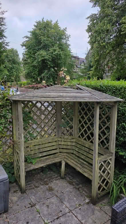 Photo of free Arbour, Garden Seat (Buxton Central SK17) #2