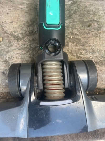 Photo of free Vax blade 32V pro (no charger ) (Hove BN3) #2