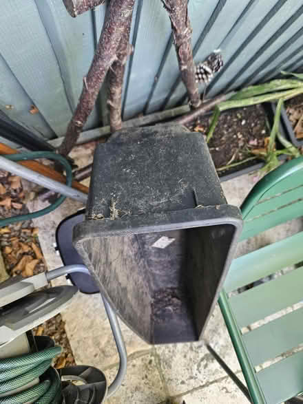 Photo of free 18l plant trough (Camberwell) #3