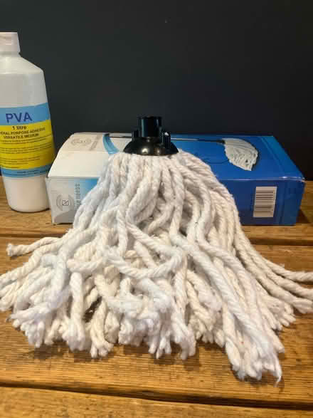 Photo of free mop head for screw on handle (E32ut) #1