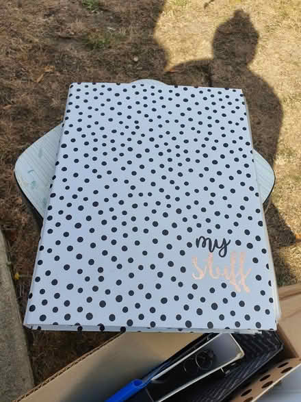 Photo of free Lever Arch Folders (DA1) #4