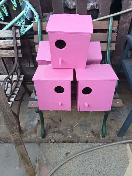 Photo of free 5 Bird boxes (Woodside CR0) #1