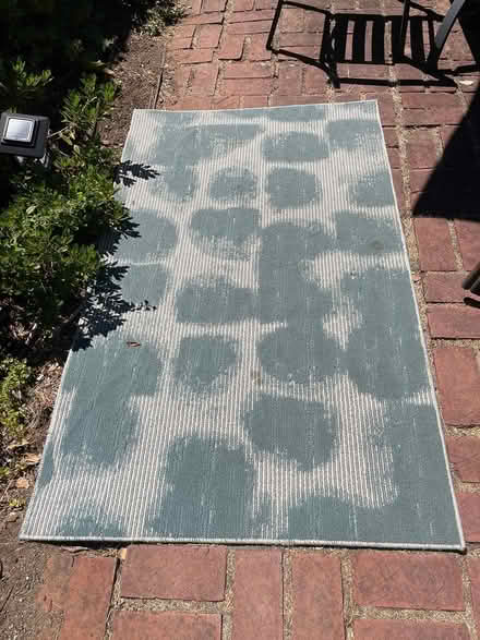 Photo of free 3 x 5 ft blue and white carpet (Los Altos Hills) #1
