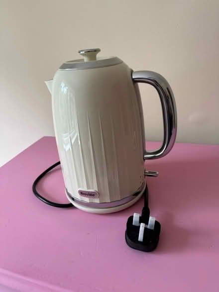 Photo of free Breville Kettle (Dorchester) #1