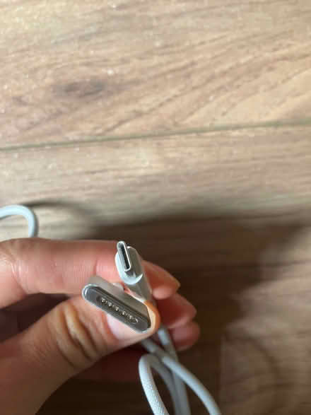 Photo of free Apple usb C to laptop charger (E32ut) #2