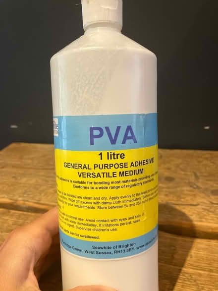 Photo of free PVA general purpose glue (E32ut) #1