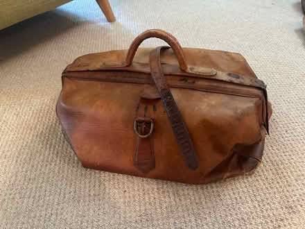 Photo of free Large vintage leather bag (South Woodford, E18) #1