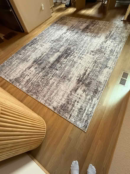Photo of free Area Rug (Lacey) #1