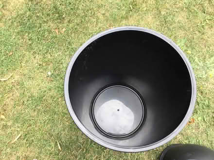 Photo of free Fliptop waste bin (Eye) #3