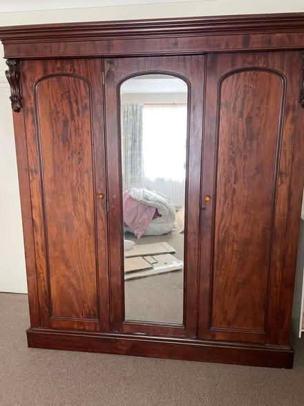 Photo of free Large wardrobe (Lewes BN7) #1