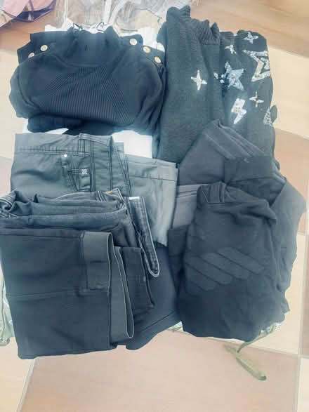 Photo of free Jumpers & trousers (East dulwich SE22) #4