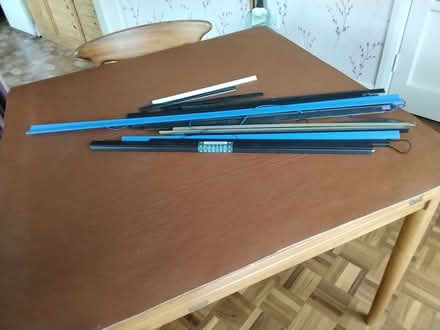 Photo of free Poster hangers (Weston SG4) #1