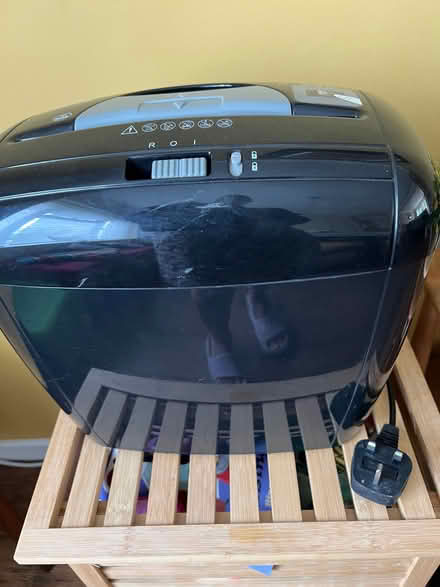 Photo of free Paper shredder (Harlington LU5) #2