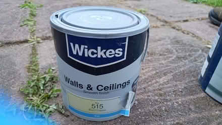 Photo of free Wickes wall and ceiling paint (Warton LA5) #1