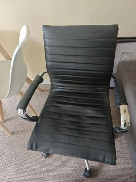 Photo of free Office chair (Cherry Willingham) #1